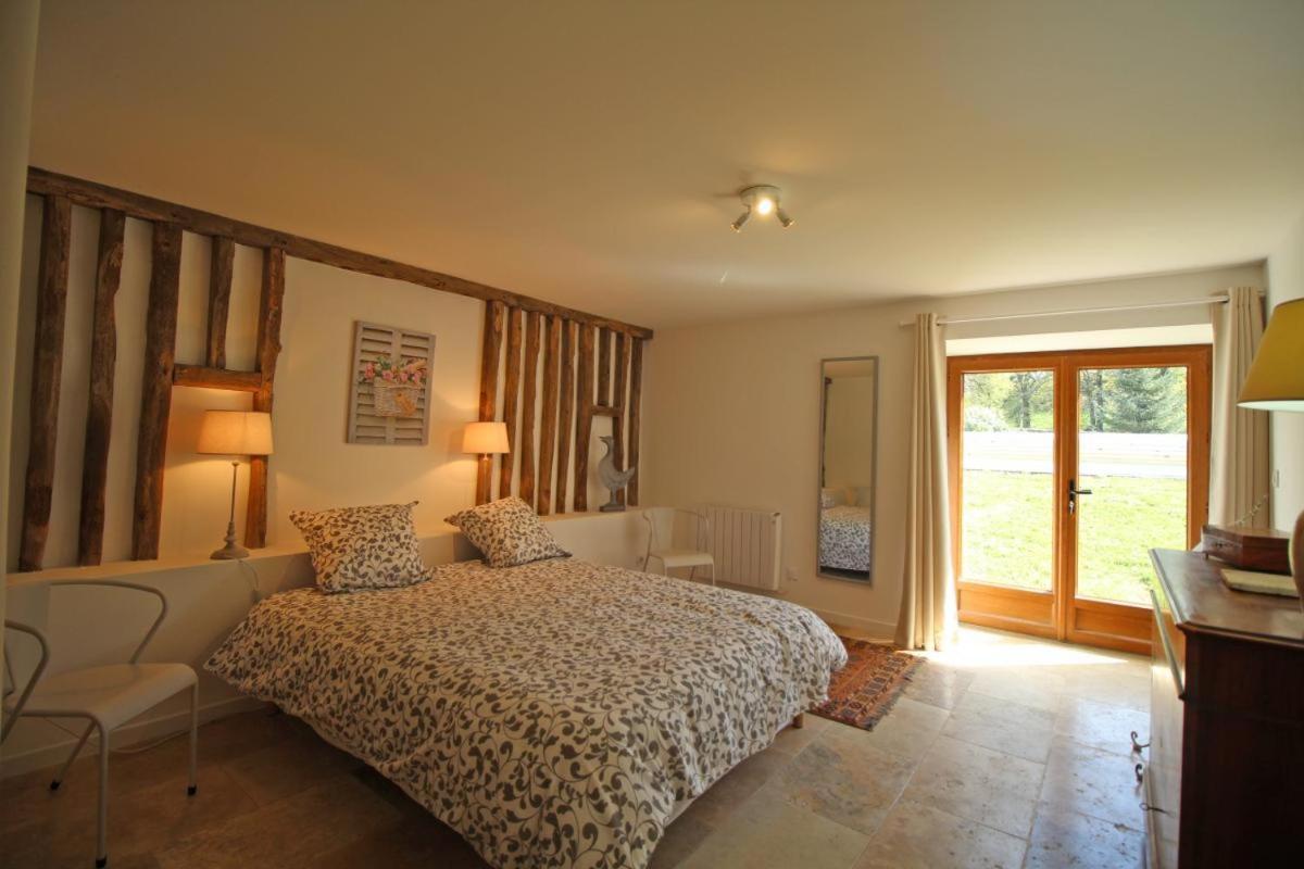 Вілла Chez Le Bayle Condat-sur-Vienne Екстер'єр фото