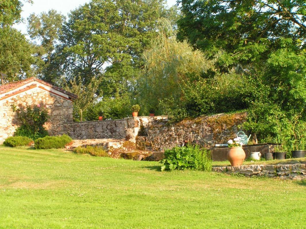Вілла Chez Le Bayle Condat-sur-Vienne Екстер'єр фото